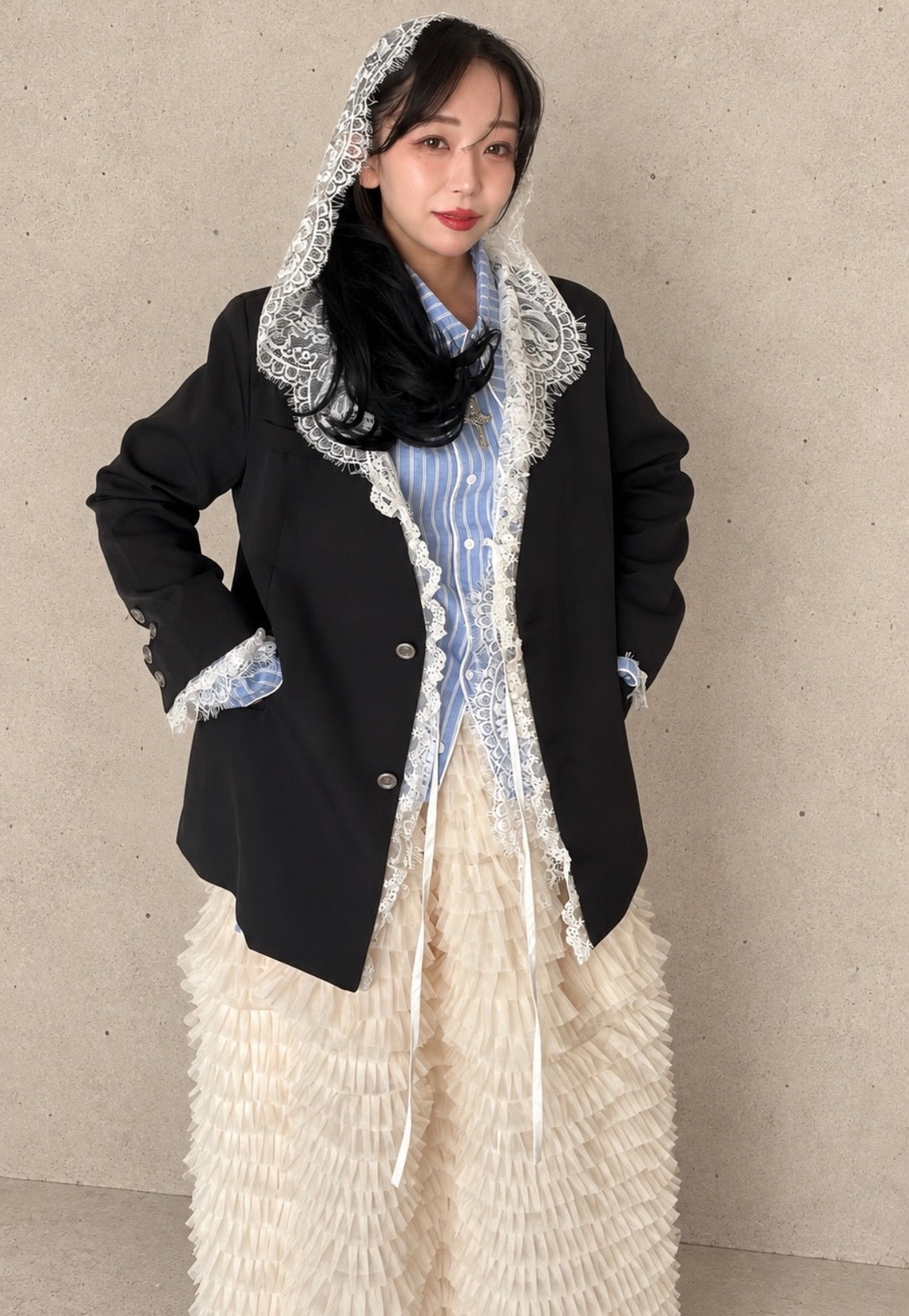 夜の白い花×花雪とレース