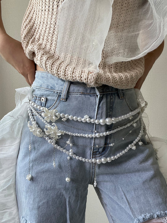 花と真珠と鎖